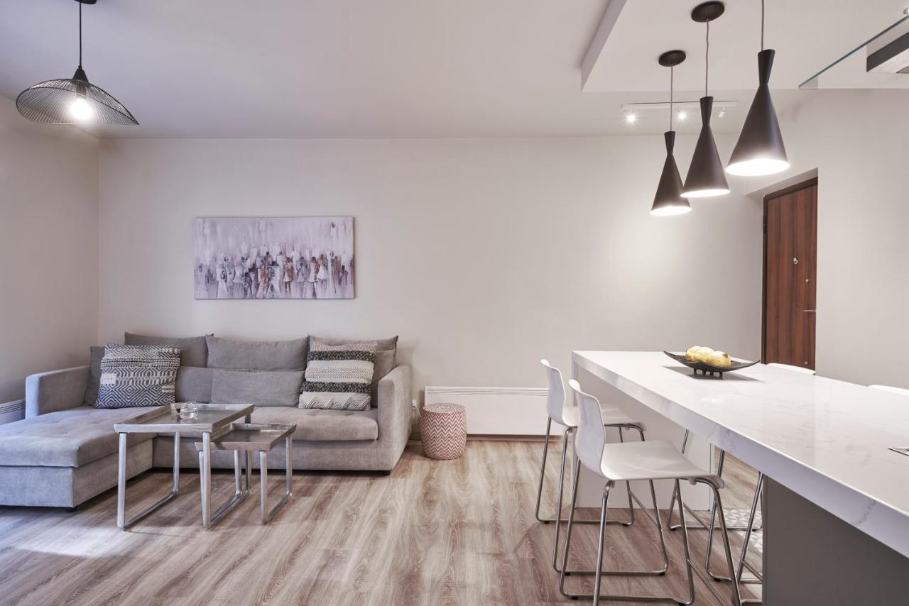 Charitos Iχ, Chic N Modern 2Bd Apt 아테네 외부 사진