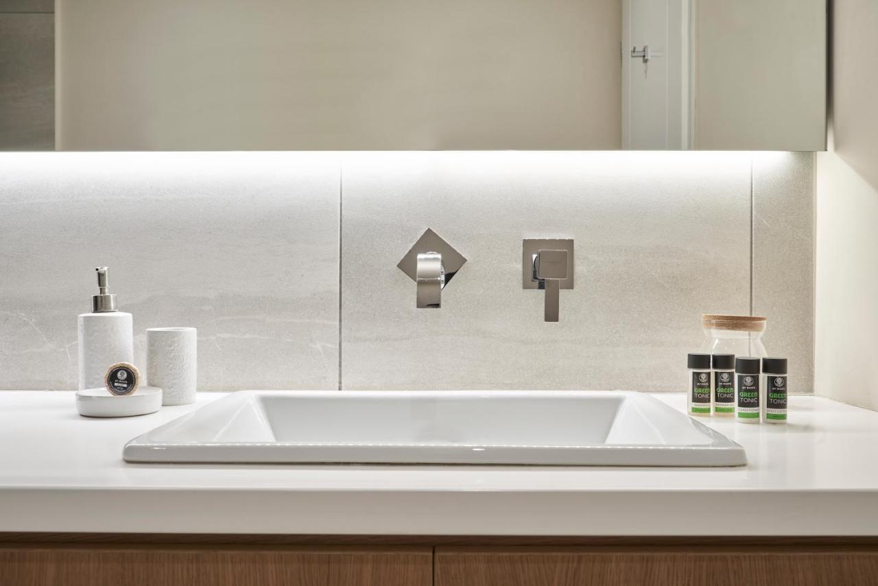 Charitos Iχ, Chic N Modern 2Bd Apt 아테네 외부 사진