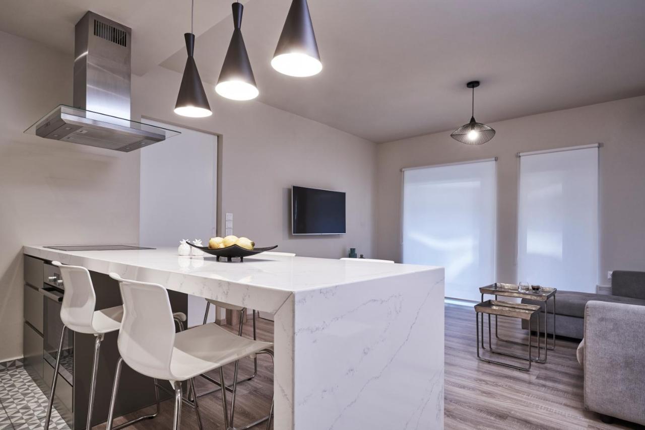 Charitos Iχ, Chic N Modern 2Bd Apt 아테네 외부 사진